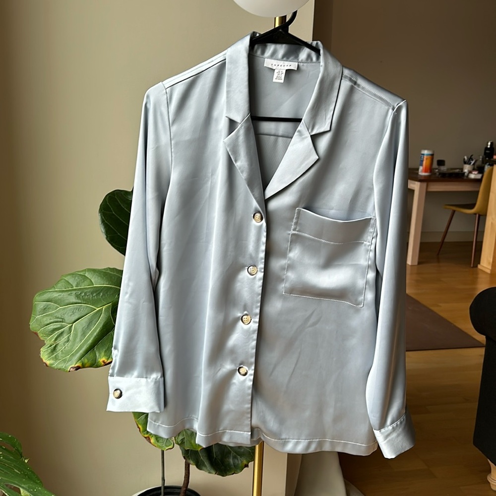 Topshop satin button up shirt sz XS